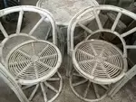 Lot de deux fauteuils en rotin