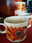 Lot de quatre tasse vintage