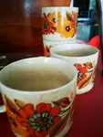 Lot de quatre tasse vintage