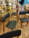 Lot quatre chaises mid century 