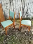 Paire de chaises design années 60 