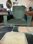 Paire de fauteuils 60s skai noir et velour vert 