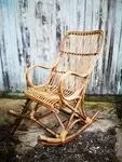 Rocking chair 