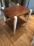 Table basse avec étagère porte revues