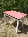 Table bois formica rouge 
