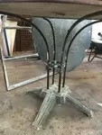 Table de jardin en fer forgé art déco