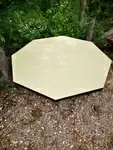 Table design octogonale