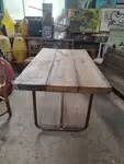 Table industrielle 