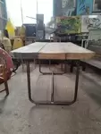 Table industrielle 