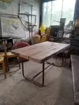 Table industrielle 