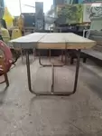 Table industrielle 
