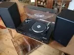 Tourne disque vintage années 70 