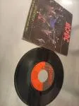 Vinyle ACDC Let's get it up