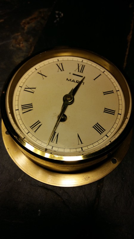 Montre de cloison Marti Brocante en ligne