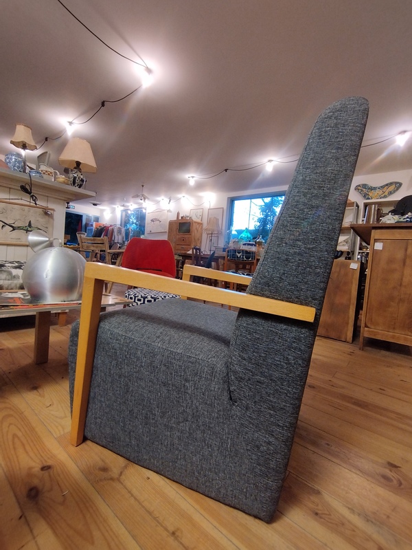 Paire de fauteuils design 