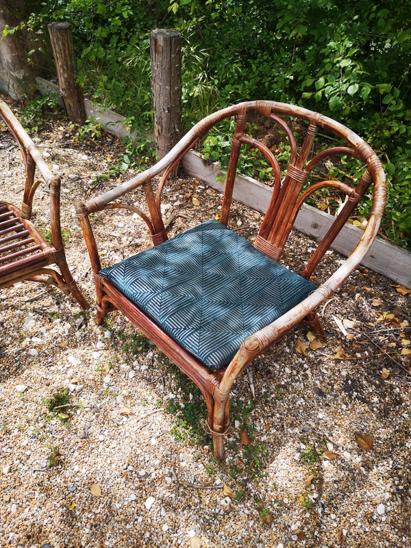 Paire de fauteuils en rotin