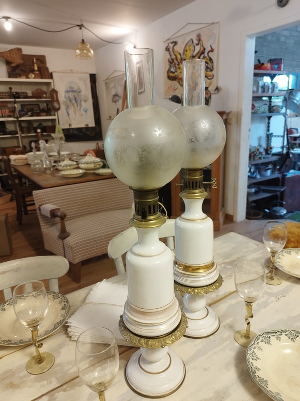Paire de lampes à pétrole XIXe