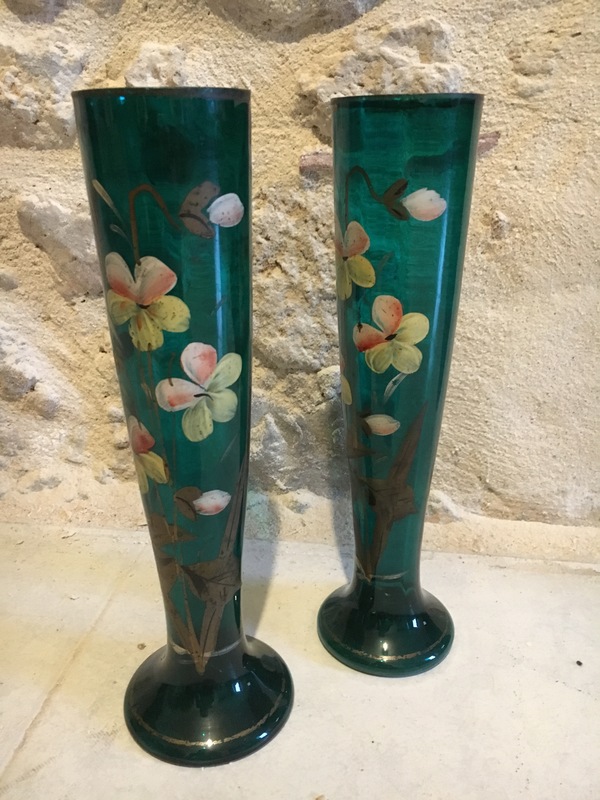 Paire de vases émaillés 1900