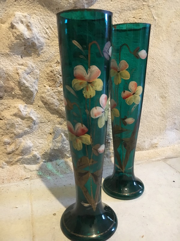 Paire de vases émaillés 1900