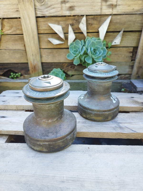 Paire de winch Lewmar 30