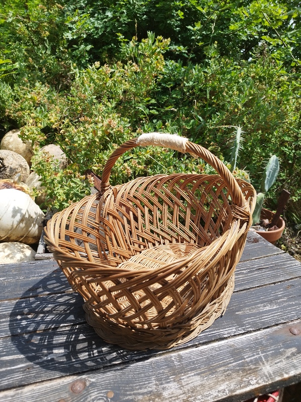 Panier ancien en osier 