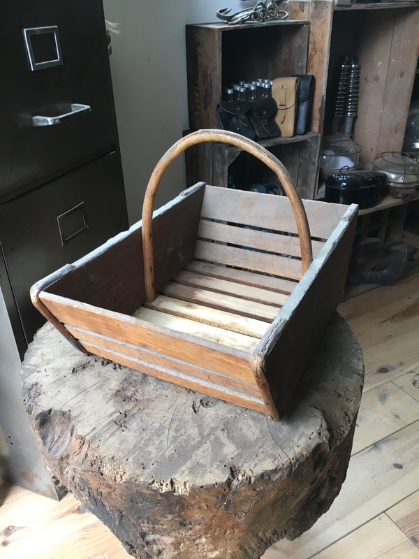 Panier art populaire vendange