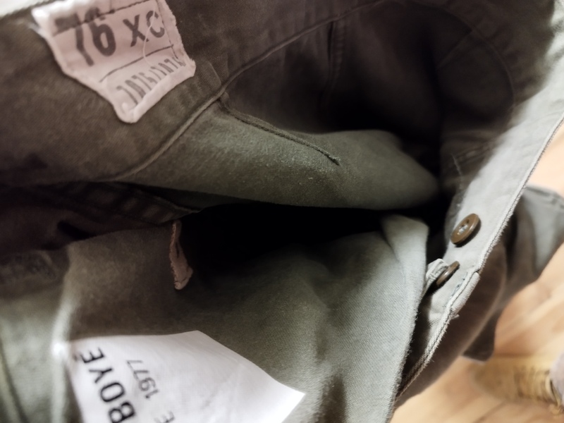 Pantalon cargo armée 