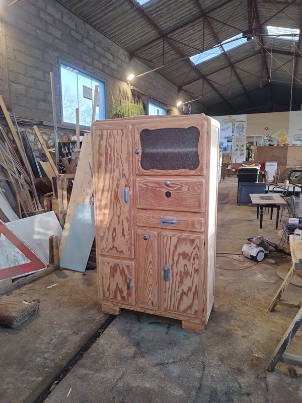 Petit buffet mado 1950