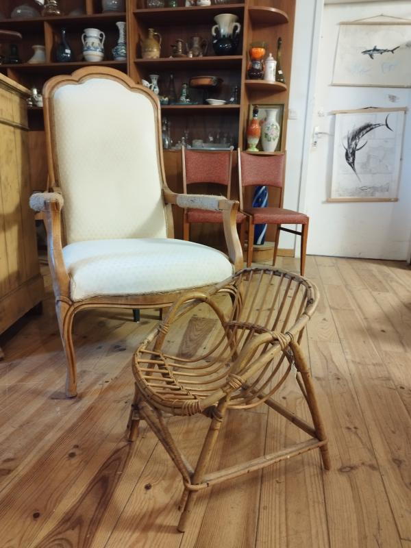 Petit fauteuil rotin 70's 