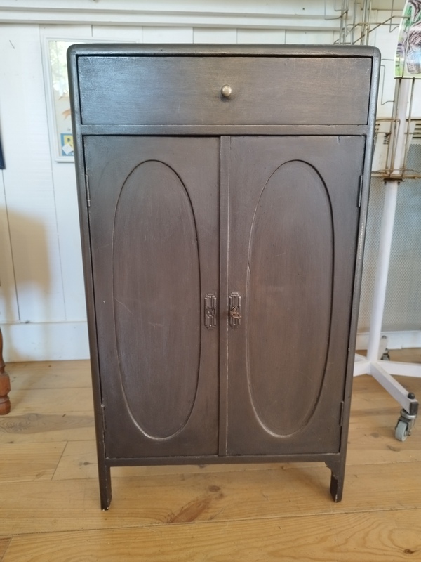 Petit meuble années 50