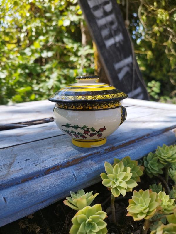 Petite pot Henriot