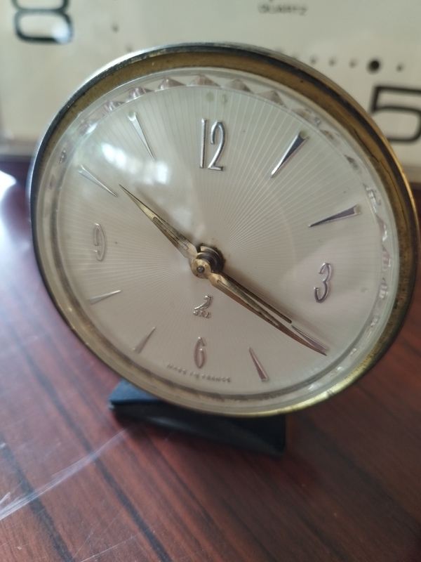 Petits réveils vintage 