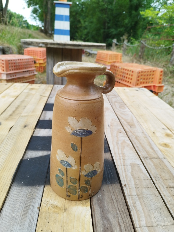 Pichet poterie des Mottes