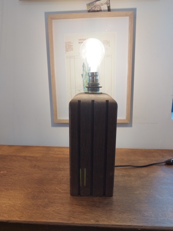 Pied de lampe design