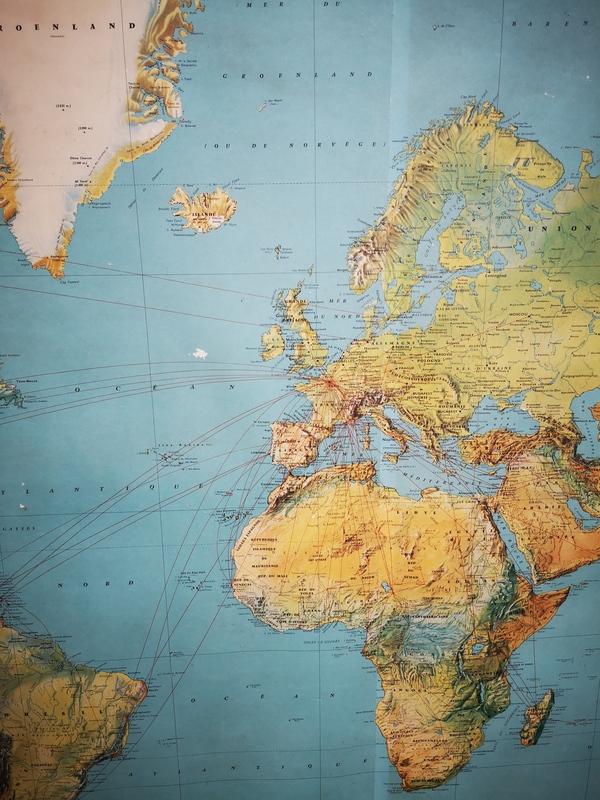 Planisphère air France vintage encadré