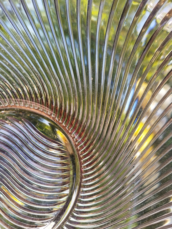 Plat verre fumé 70's 