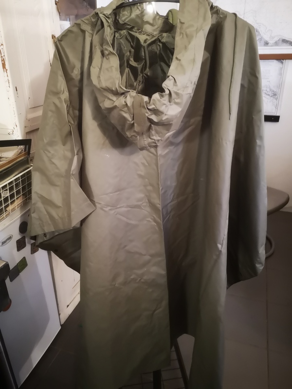 Poncho armée