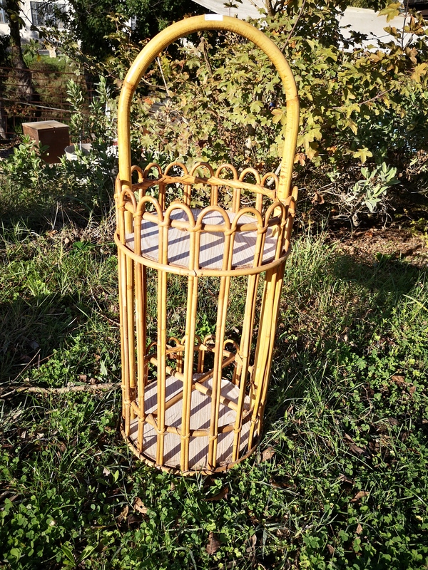 Porte bouteilles en rotin 