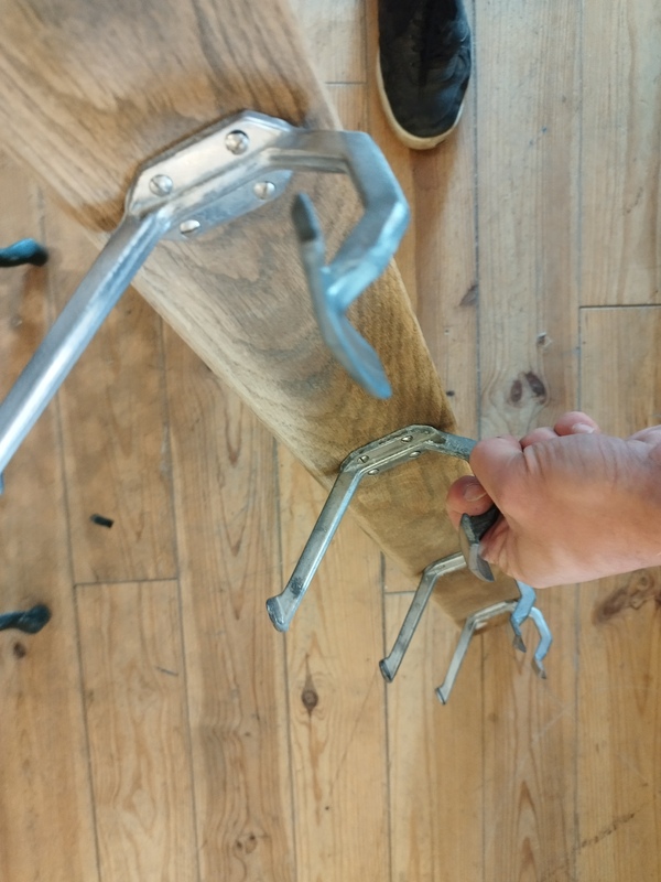 Porte manteaux école 