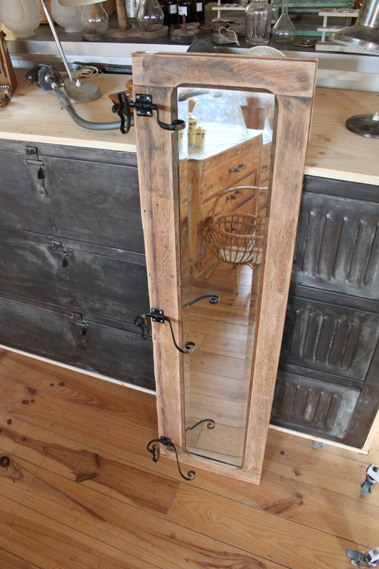 Porte manteaux entrée