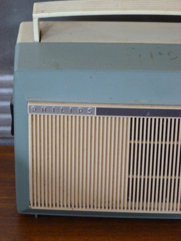 Poste radio vintage phillips 