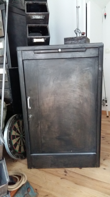 Rangement métallique