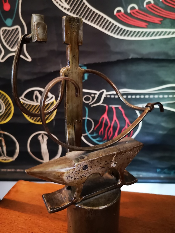 Sculpture auto portrait de forgeron