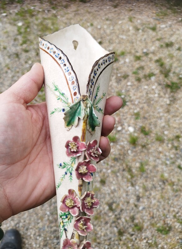 Soliflore bouquetière 1900