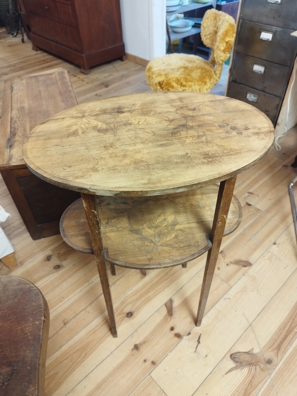 Table à thé marqueterie