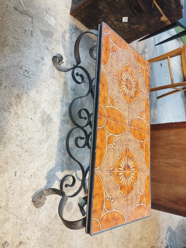 Table basse fer forgé et céramique 60s