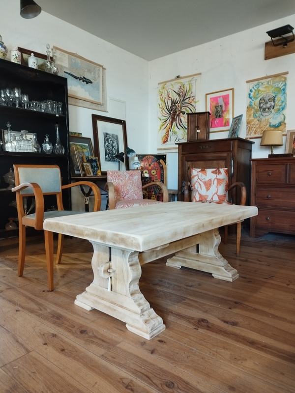 Table basse monastère