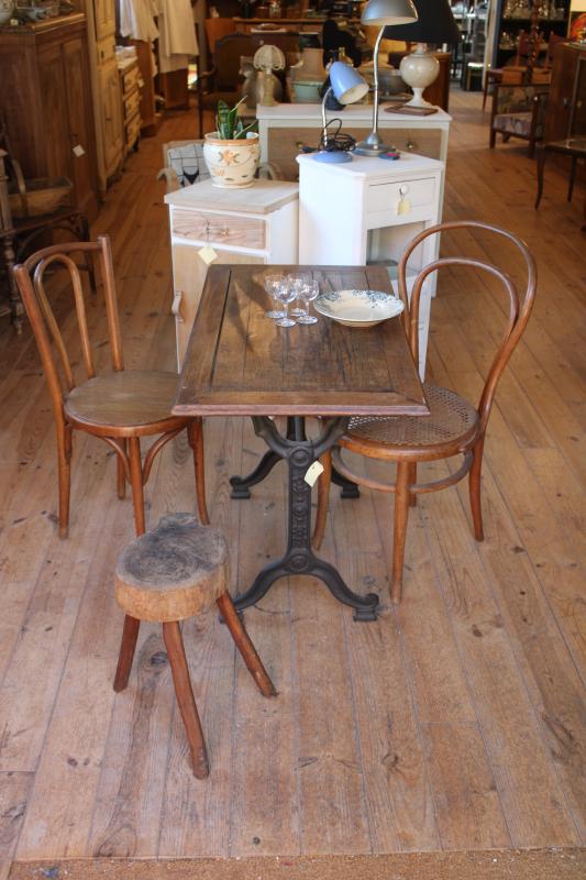 Table bistrot fonte et bois
