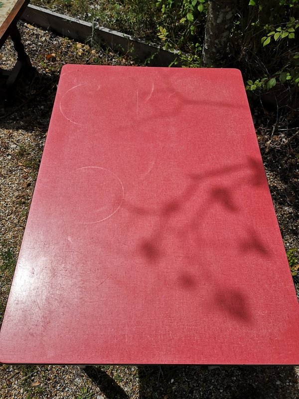 Table bois formica rouge 