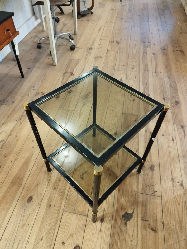 Table d'appoint laiton et verre